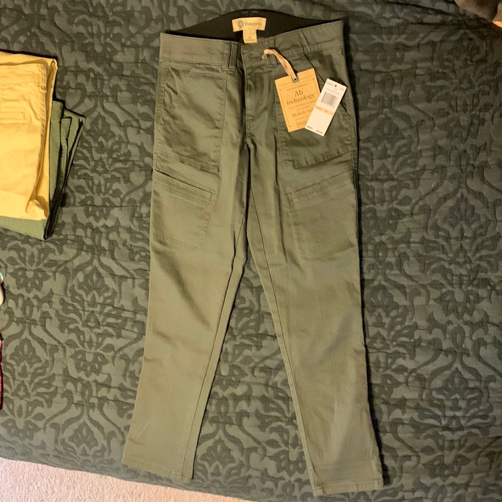 Democracy Cargo ankle pants